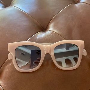 QUAY AFTER HOURS-BLUSH